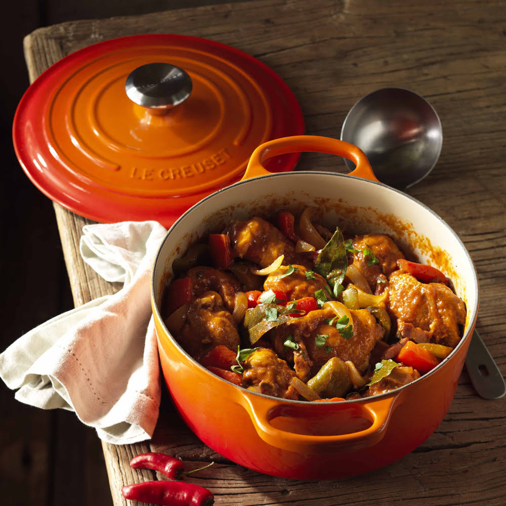 Volcanic Cast Iron Round Casserole B800807