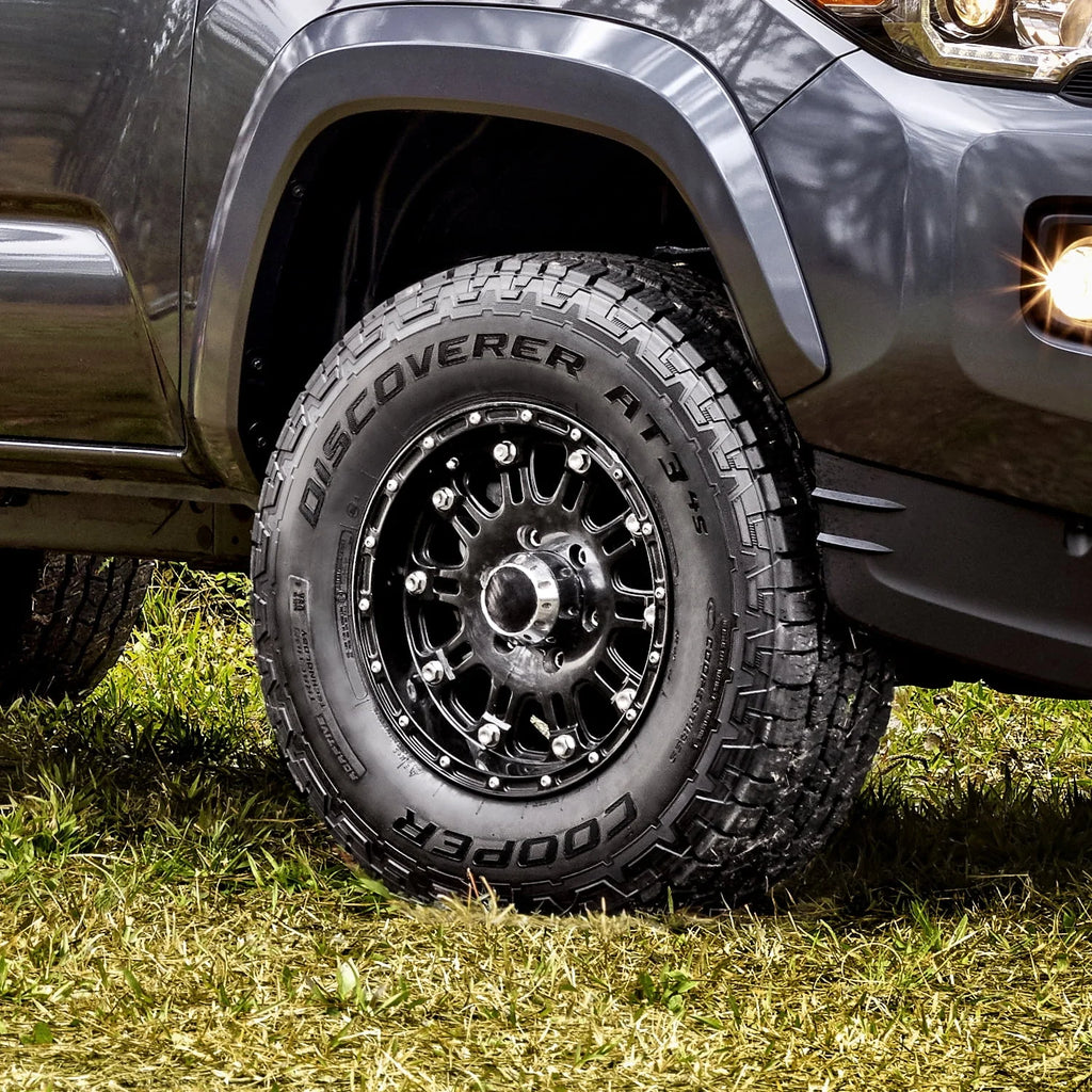 All-Season 275/60R20 115T Tire D253