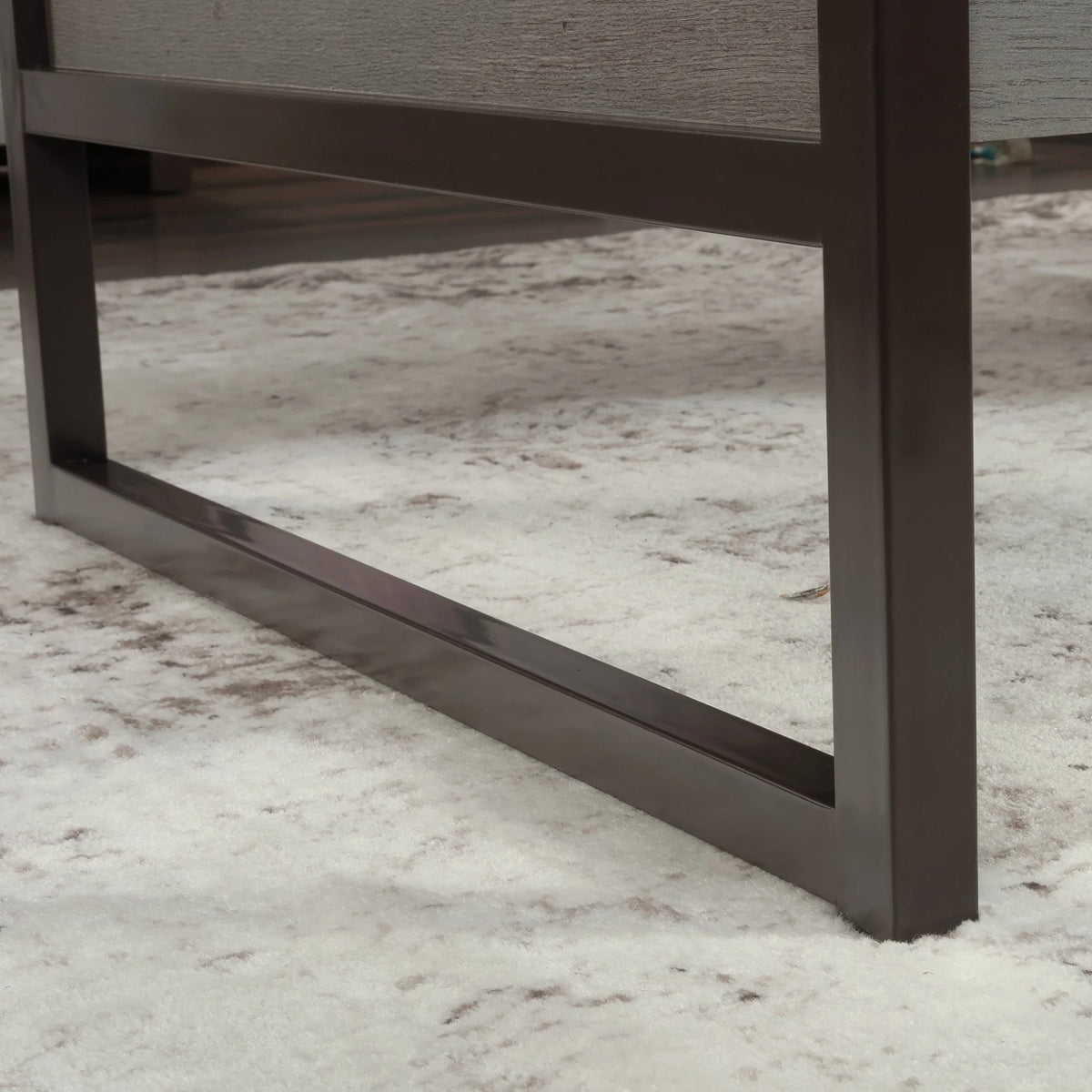Engineered Wood Executive Desk in Mystic Oak I171556